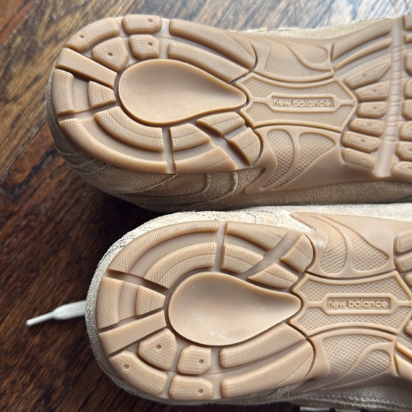 ew Balance x Miu Miu 530 SL Suede Sneakers size 39.5 - Picture 11 of 16